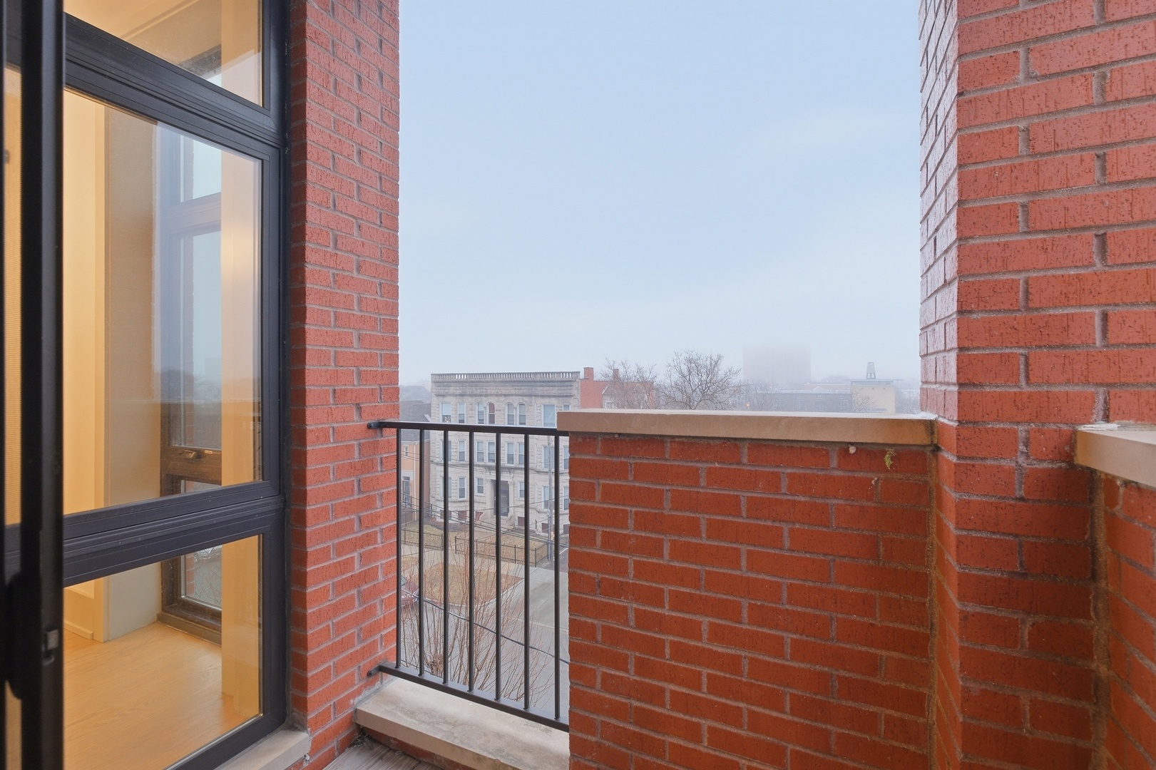 4226 S Ellis Avenue Unit: 4S