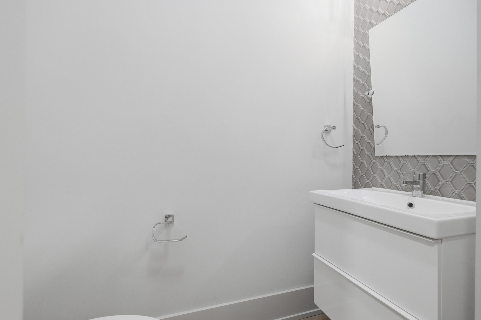 4226 S Ellis Avenue Unit: 4S