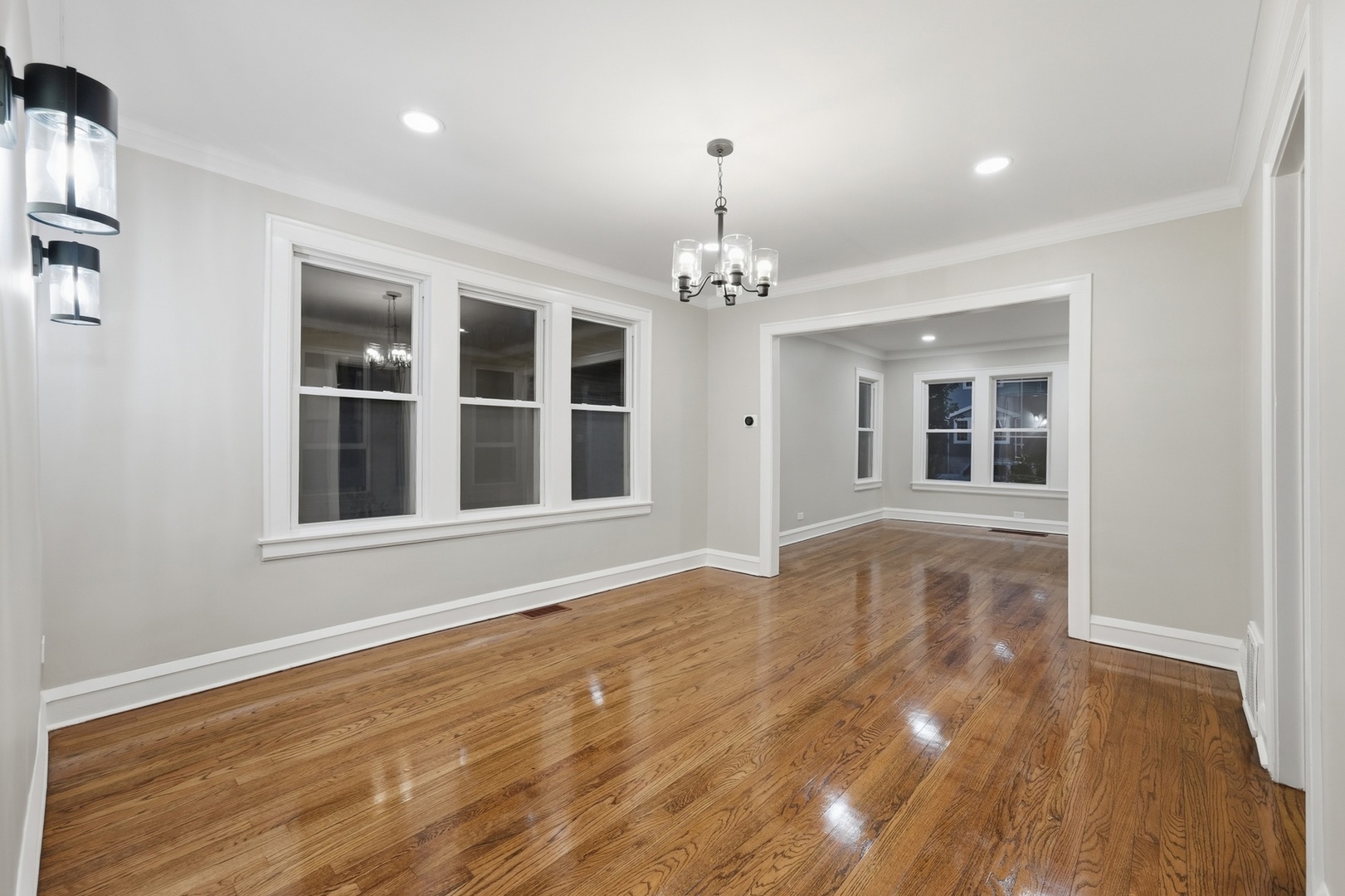 2134 N 73rd Avenue Unit: 1