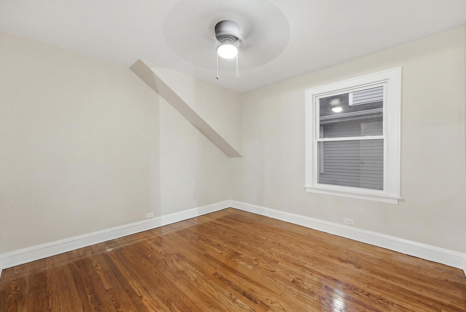 2134 N 73rd Avenue Unit: 1