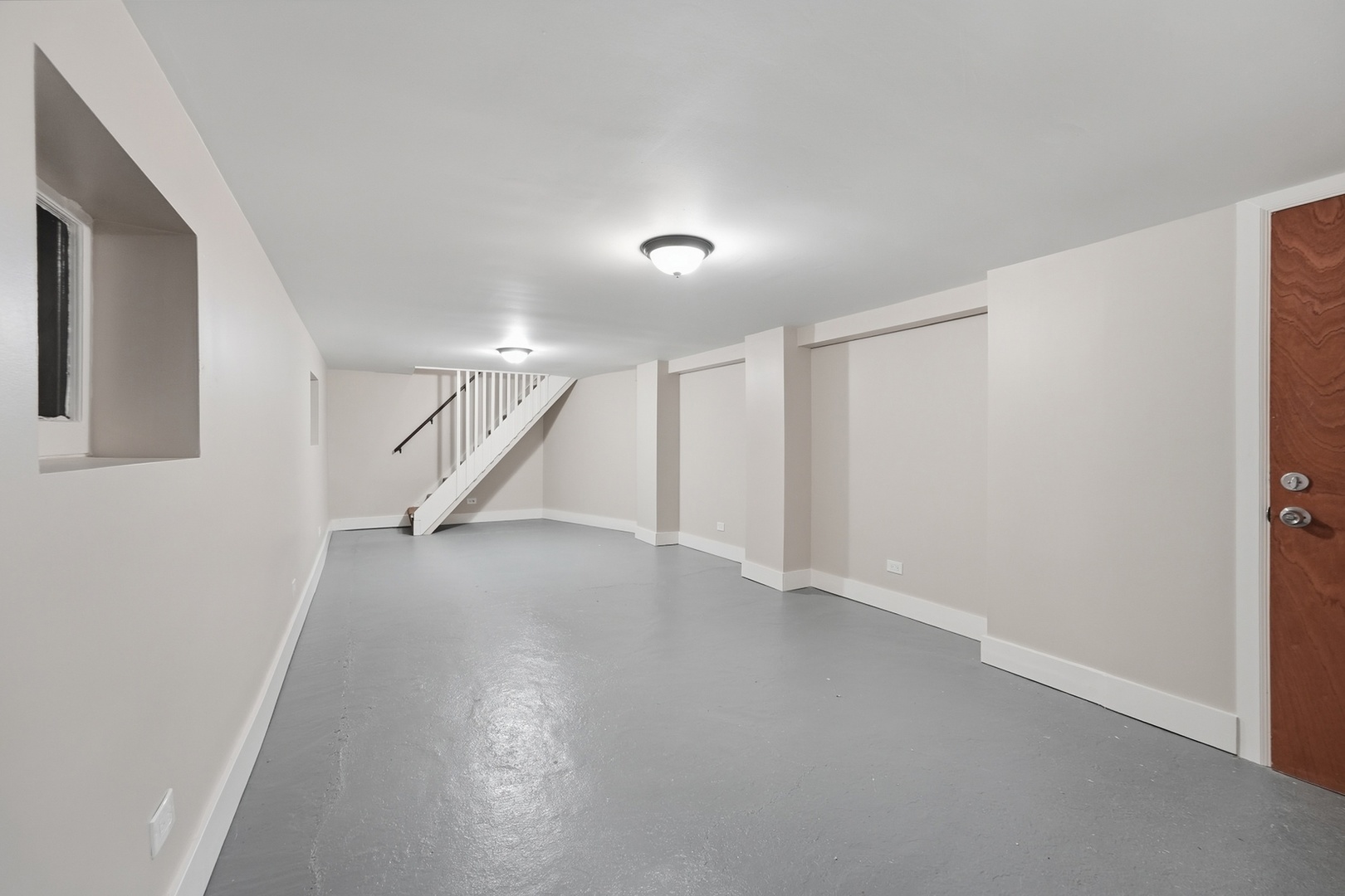 2134 N 73rd Avenue Unit: 1
