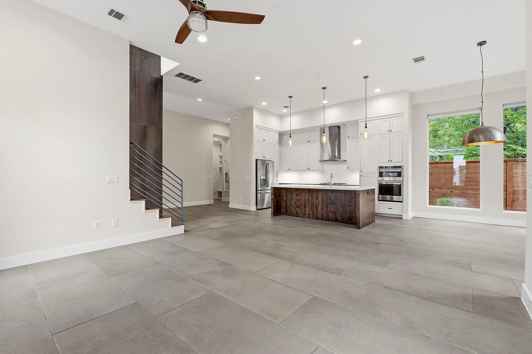 1307 Clifford Ave