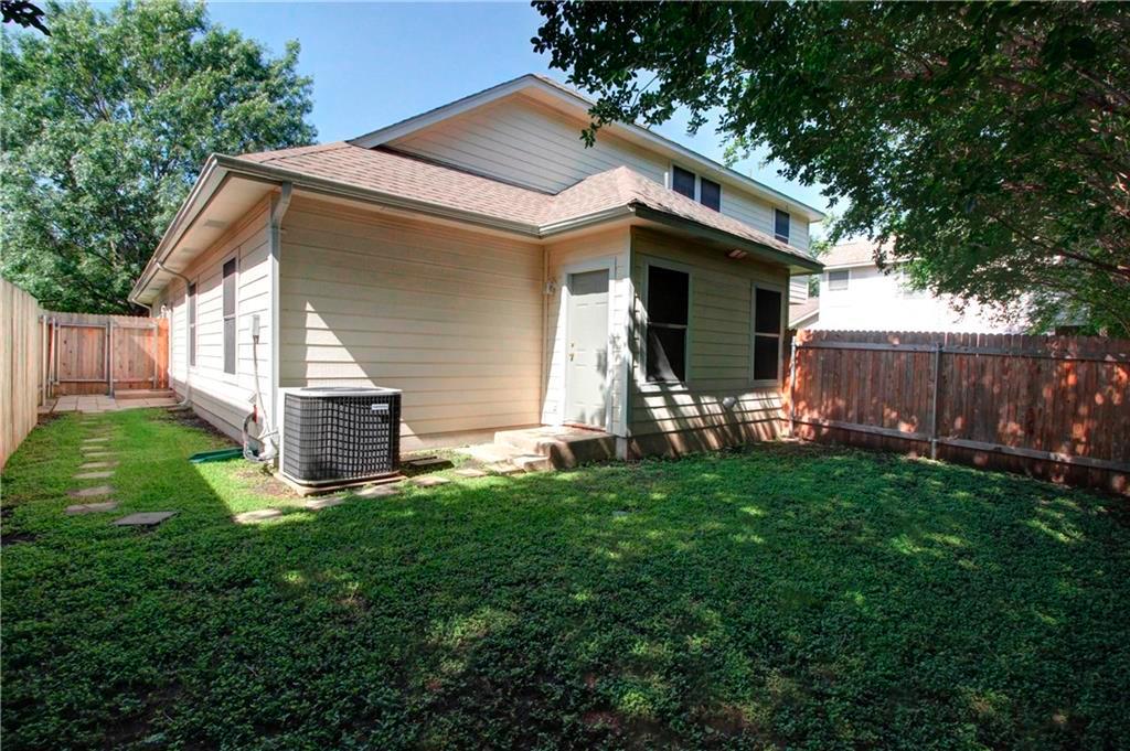 2920 Thrushwood DR # B