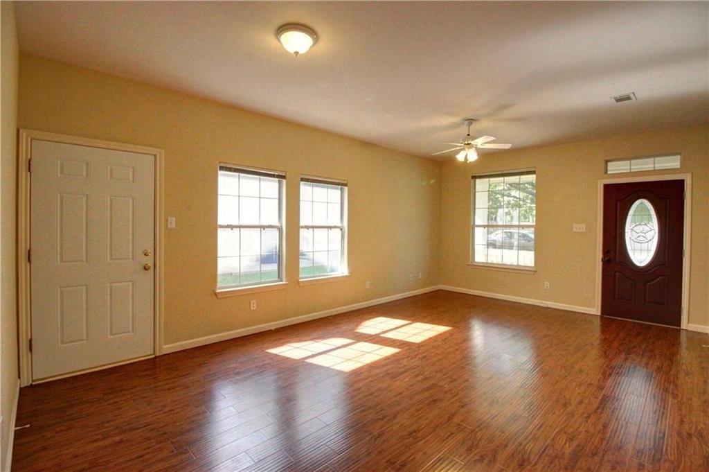 2920 Thrushwood DR # B