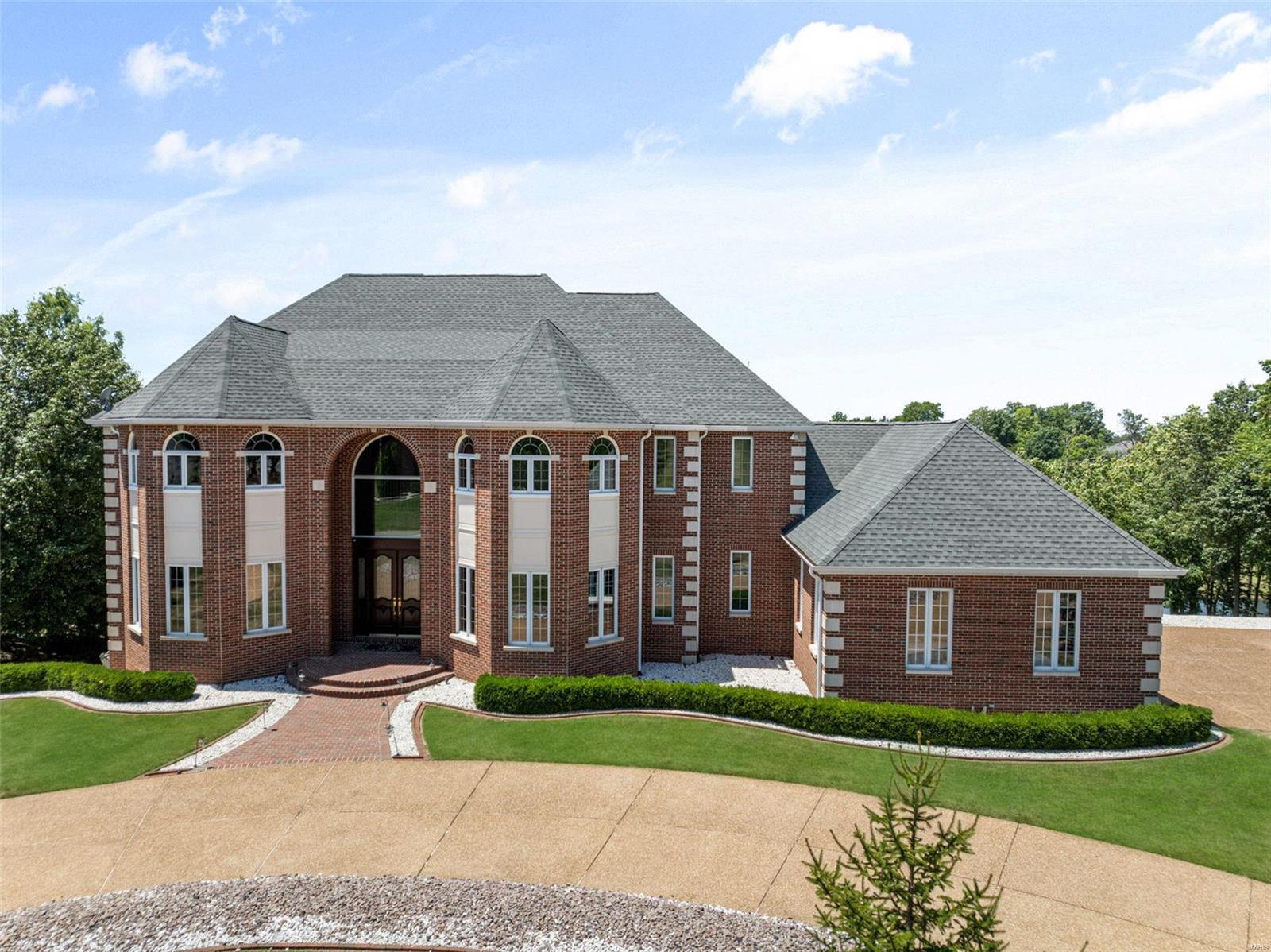 737 Hillenkamp Drive