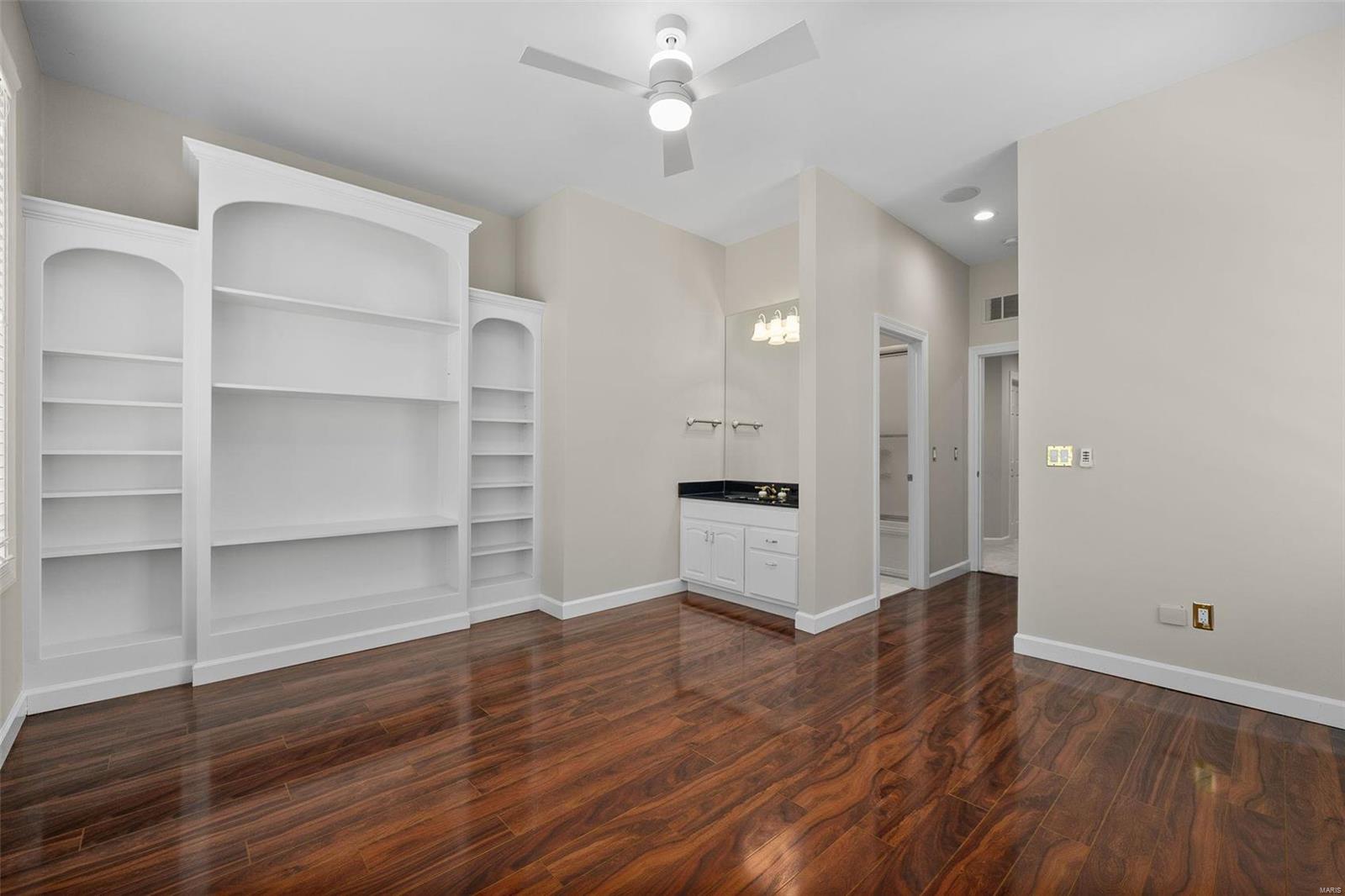 737 Hillenkamp Drive