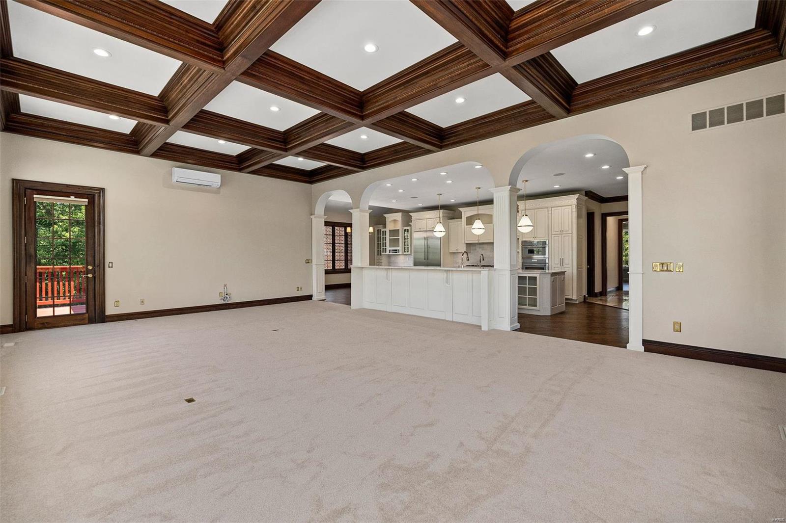 737 Hillenkamp Drive