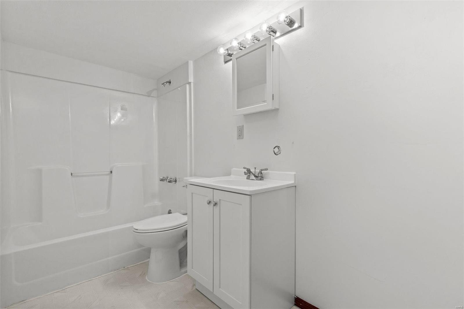 3693 Eagles Hill Ridge