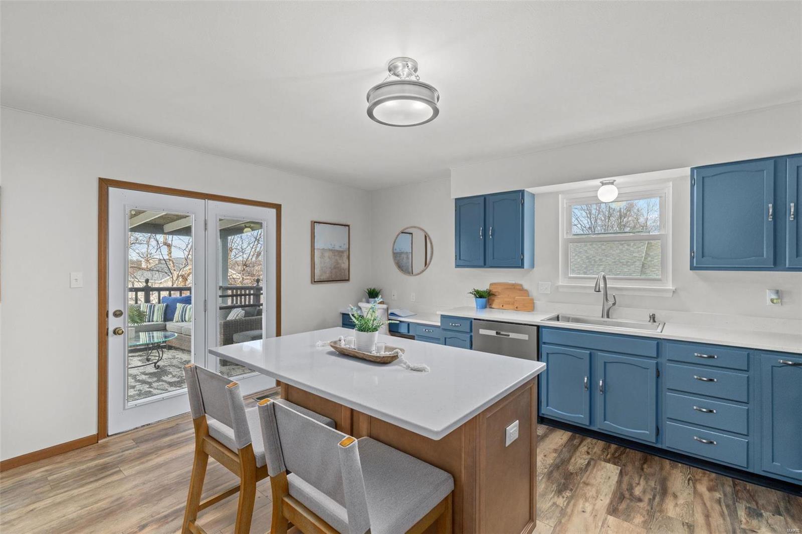 3693 Eagles Hill Ridge