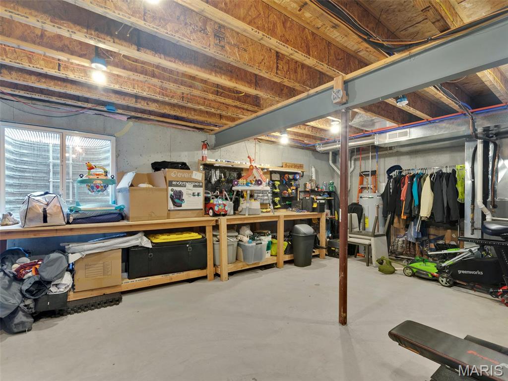 3222 Regal Place