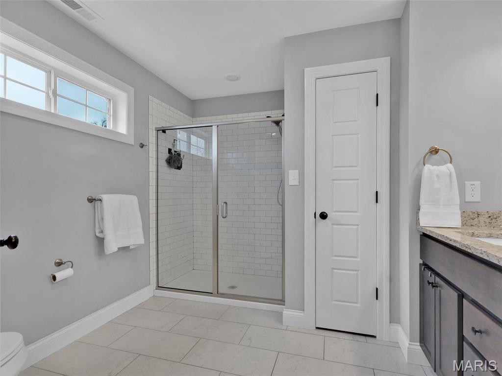 3222 Regal Place