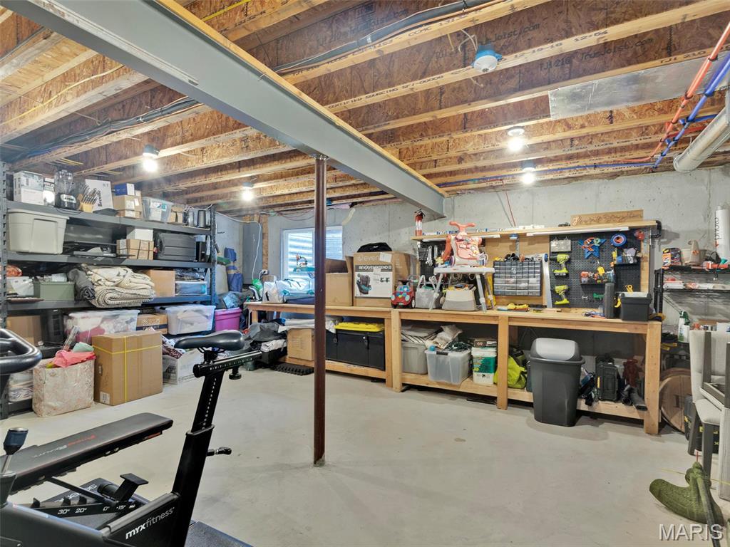 3222 Regal Place