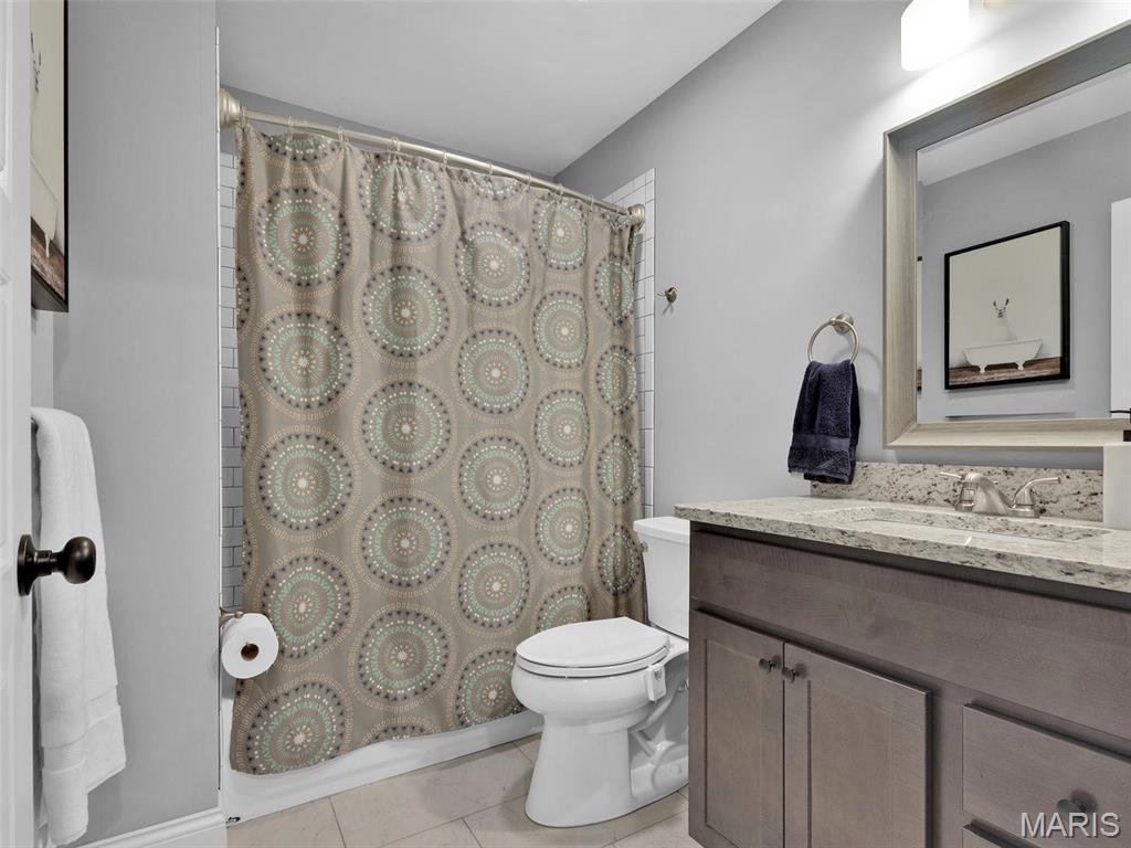 3222 Regal Place