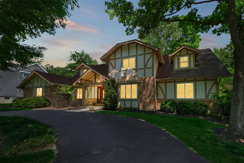 1807 Brookcreek Lane