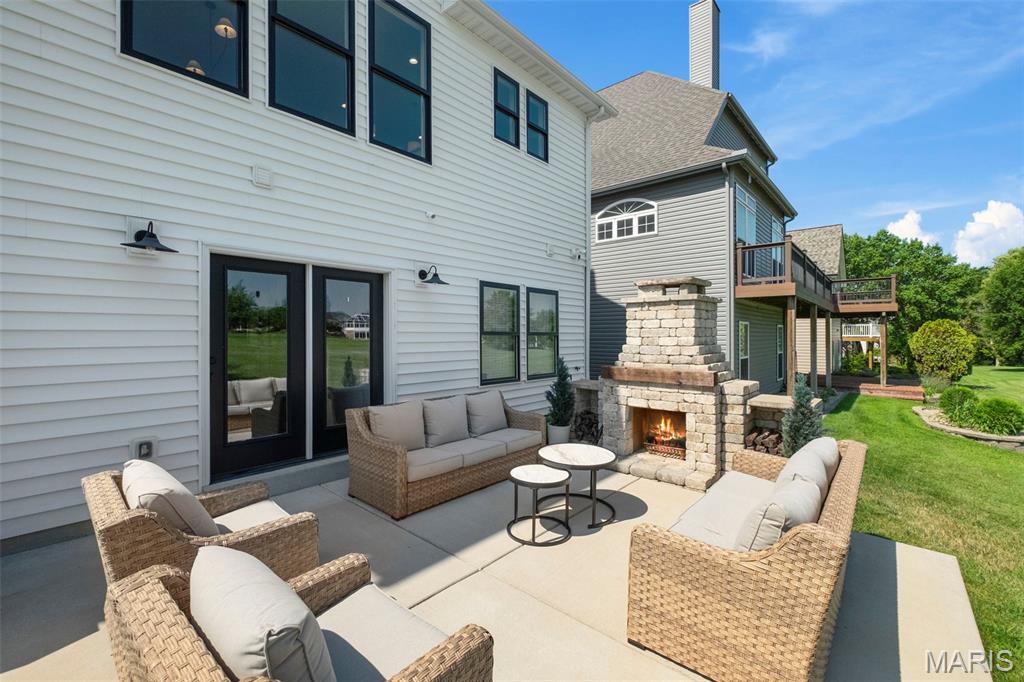 501 Fairway Oaks Drive
