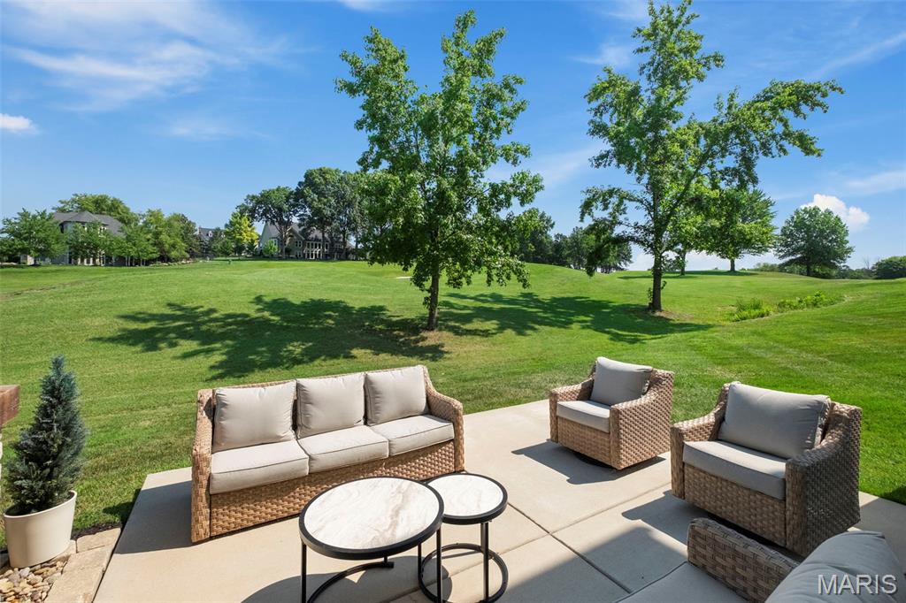501 Fairway Oaks Drive