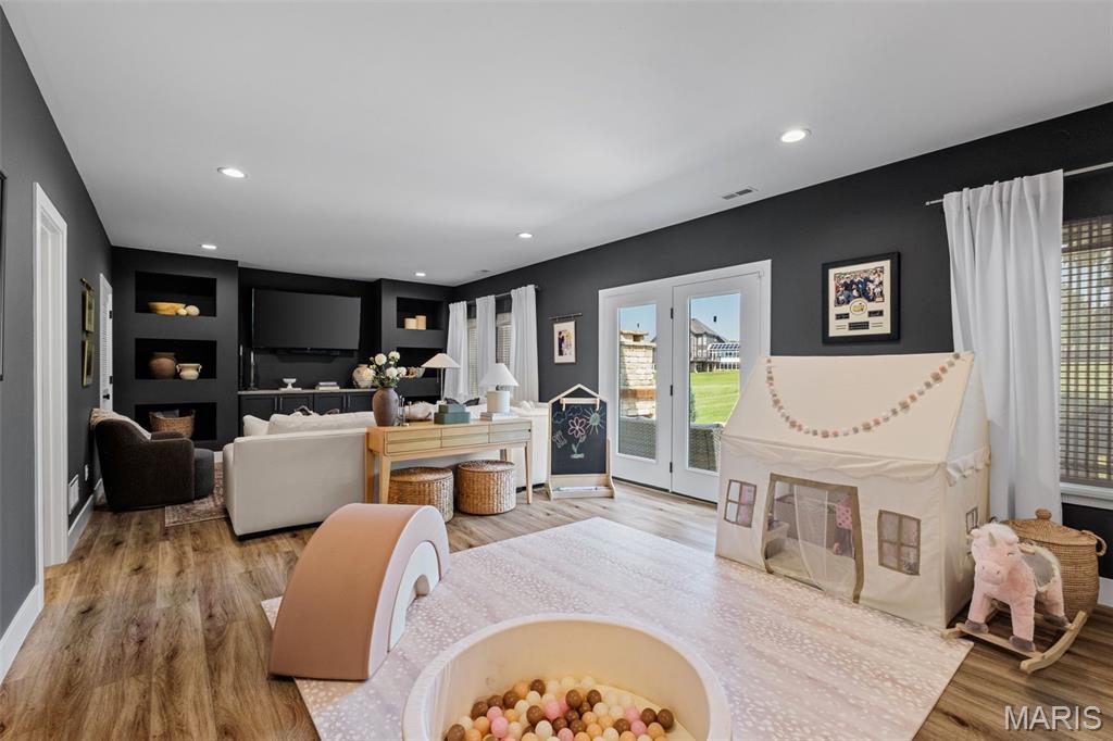 501 Fairway Oaks Drive