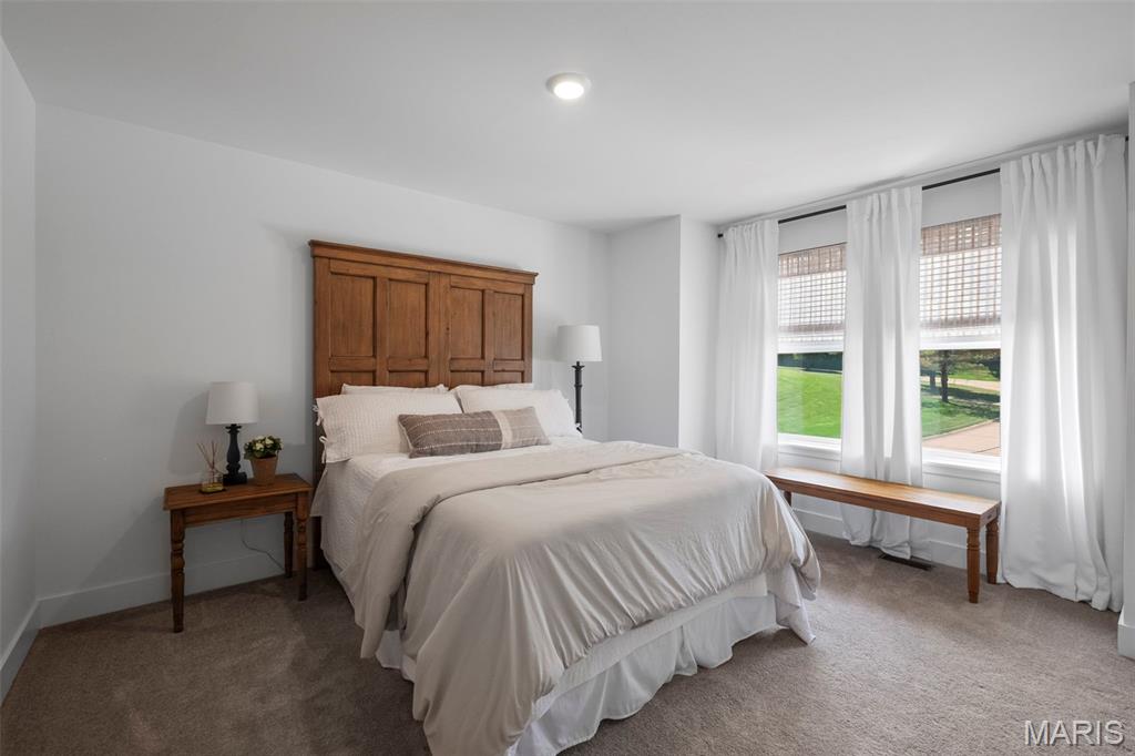 501 Fairway Oaks Drive