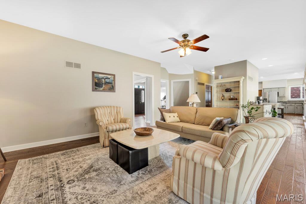 1325 Conway Oaks Drive