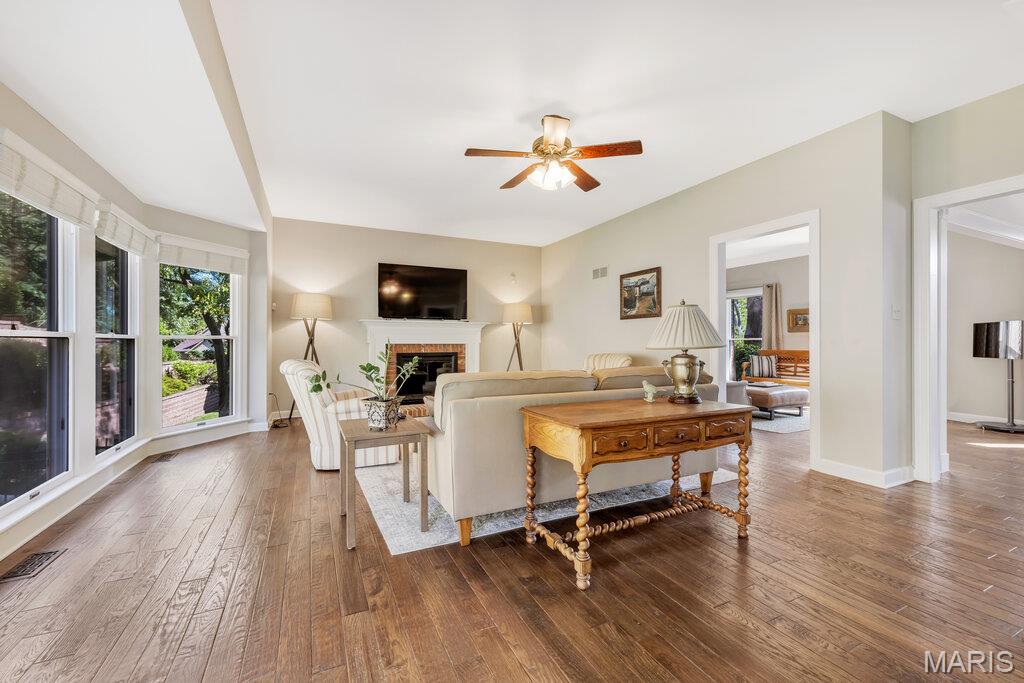 1325 Conway Oaks Drive