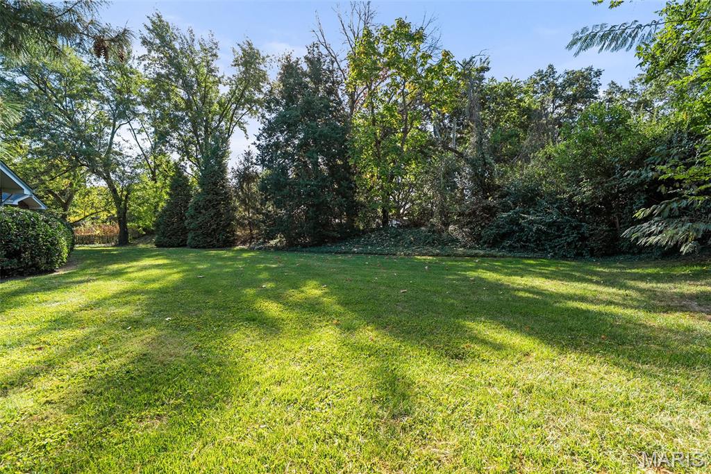 1301 Geders Lane