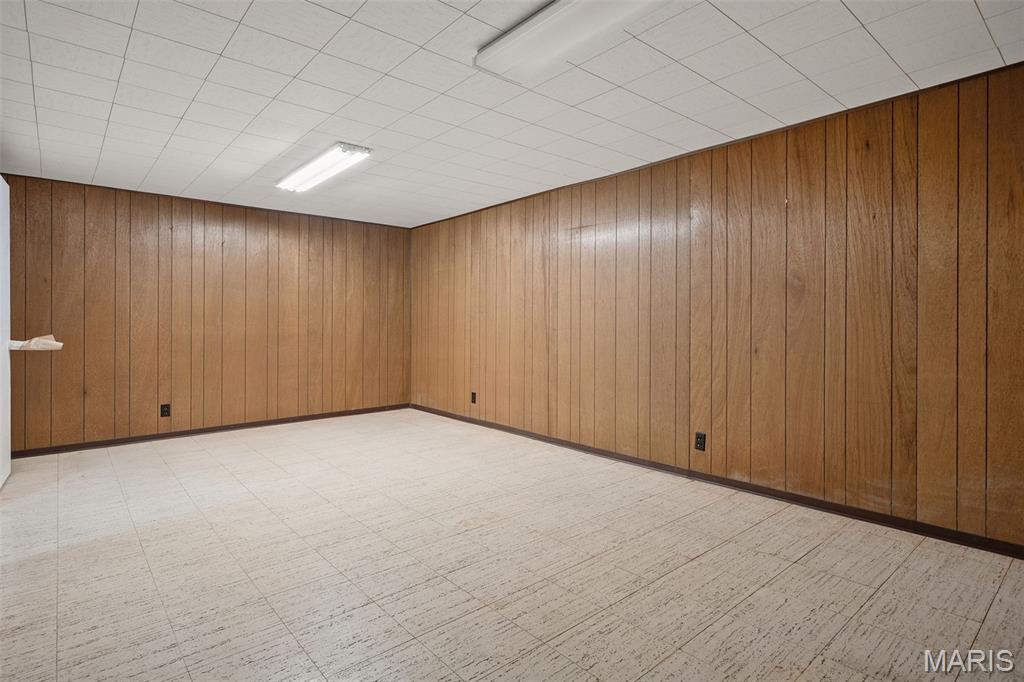 1301 Geders Lane