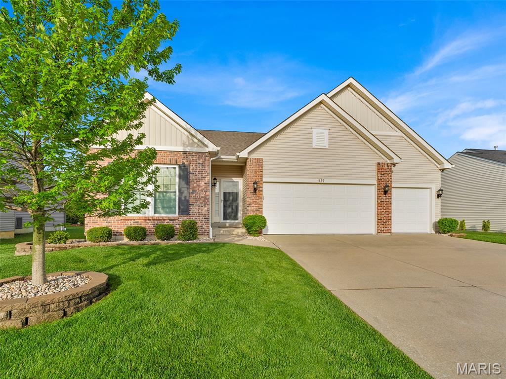 539 Crystal Stream Drive