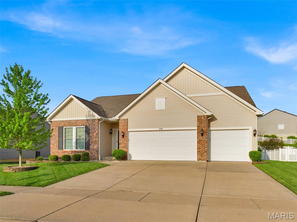 539 Crystal Stream Drive