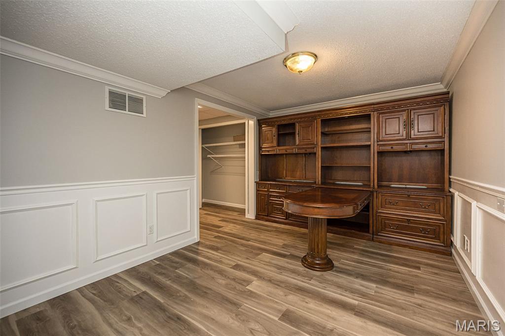 512 Brookneal Drive