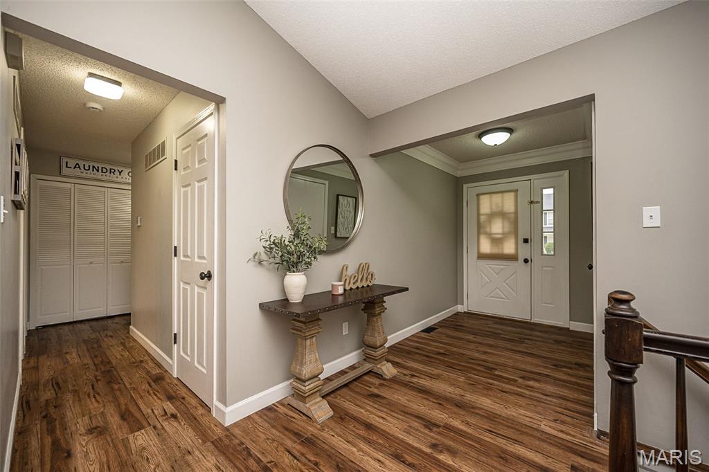 512 Brookneal Drive
