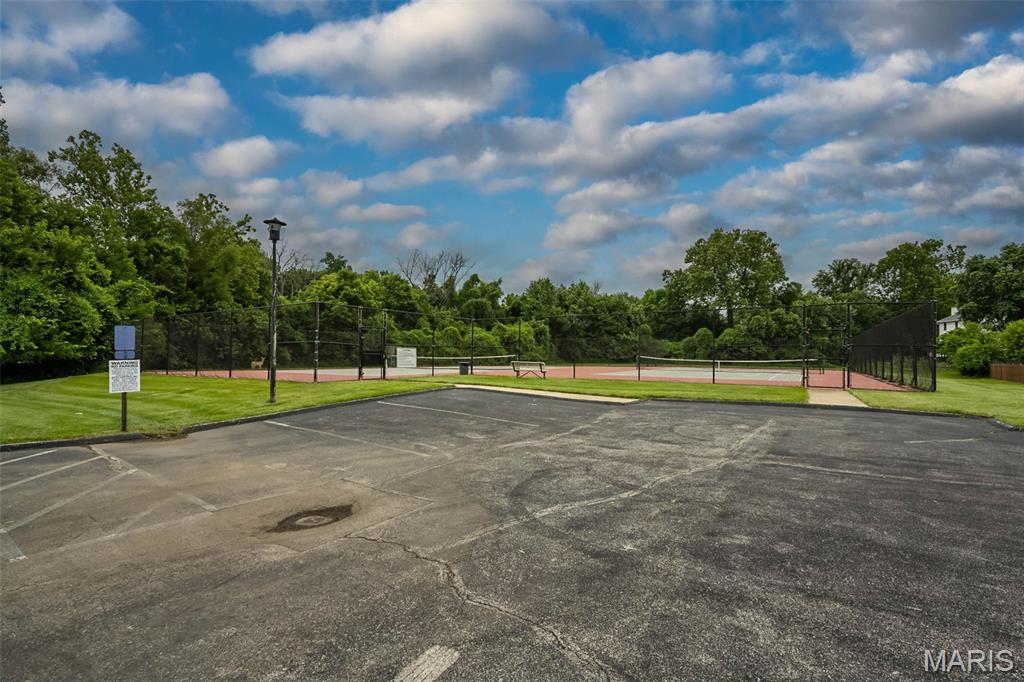 512 Brookneal Drive