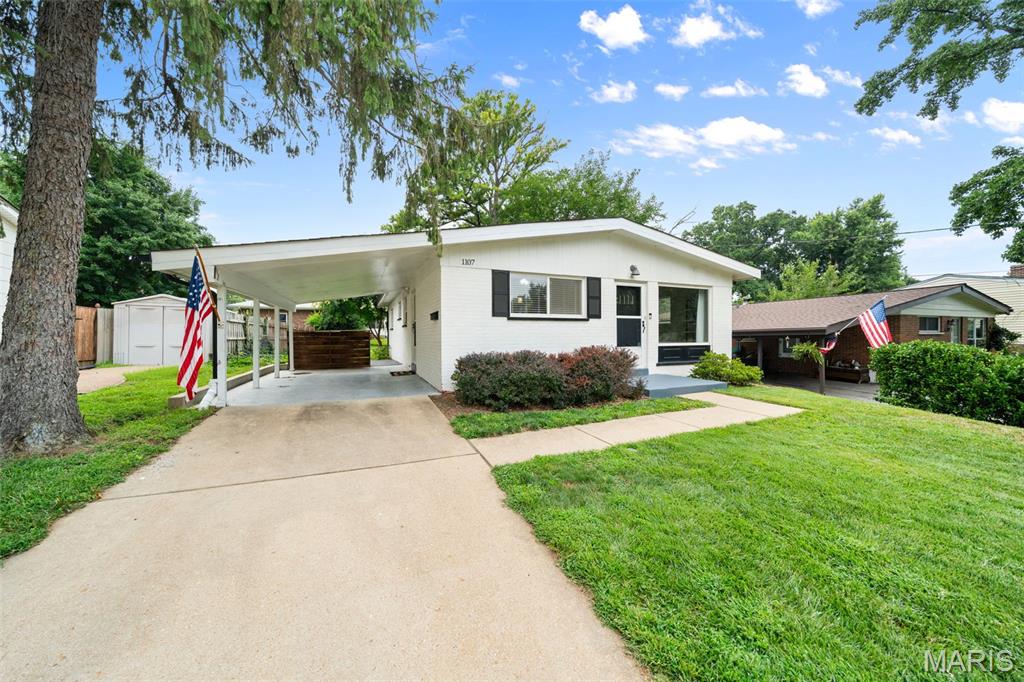1107 Oday Avenue