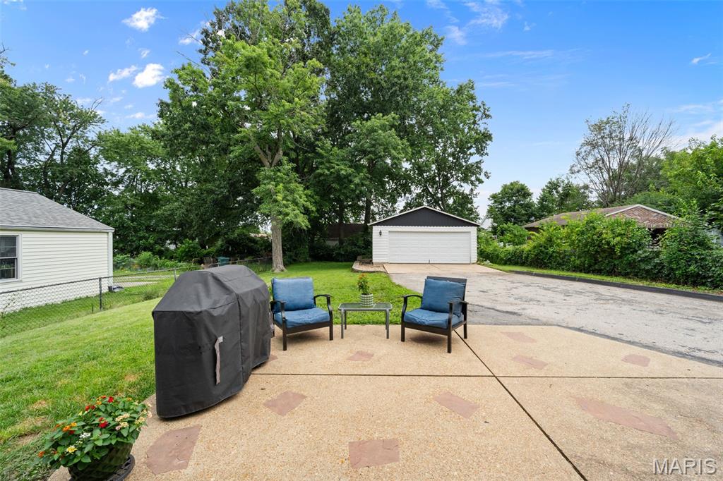 436 Couch Avenue