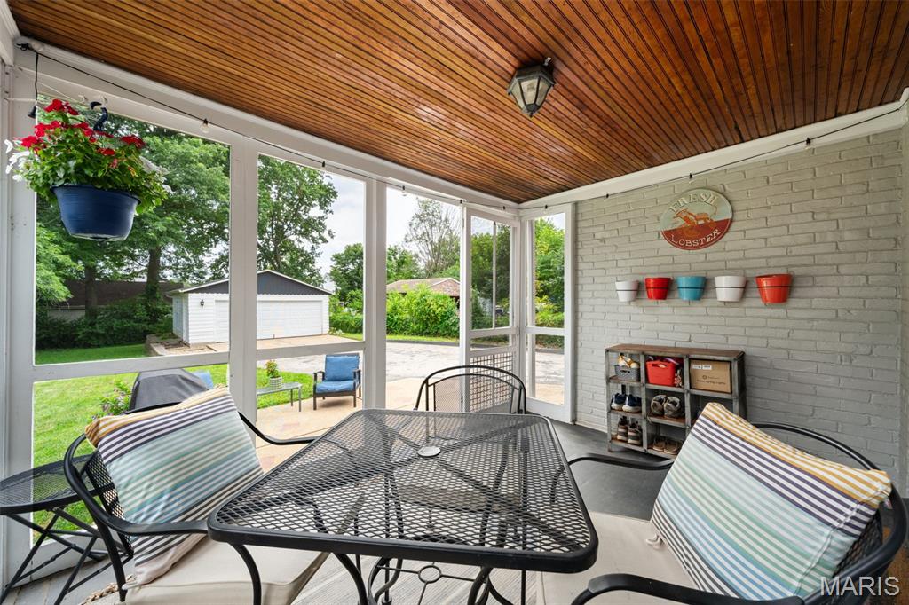 436 Couch Avenue