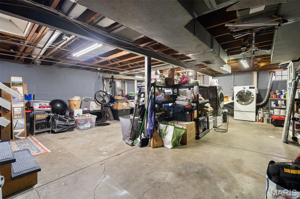 436 Couch Avenue