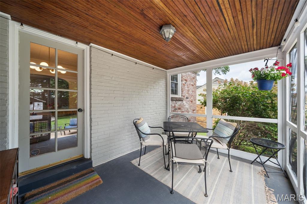 436 Couch Avenue