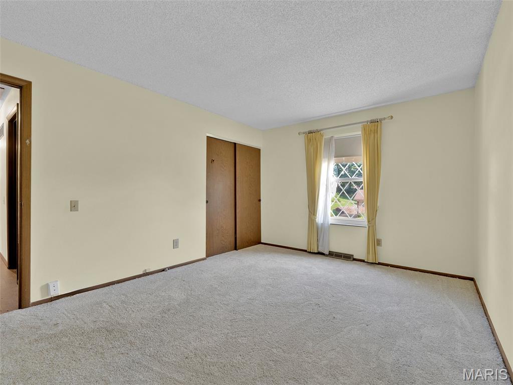 3566 Crowndun Drive