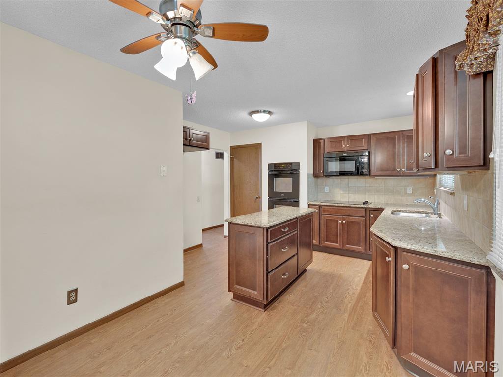 3566 Crowndun Drive