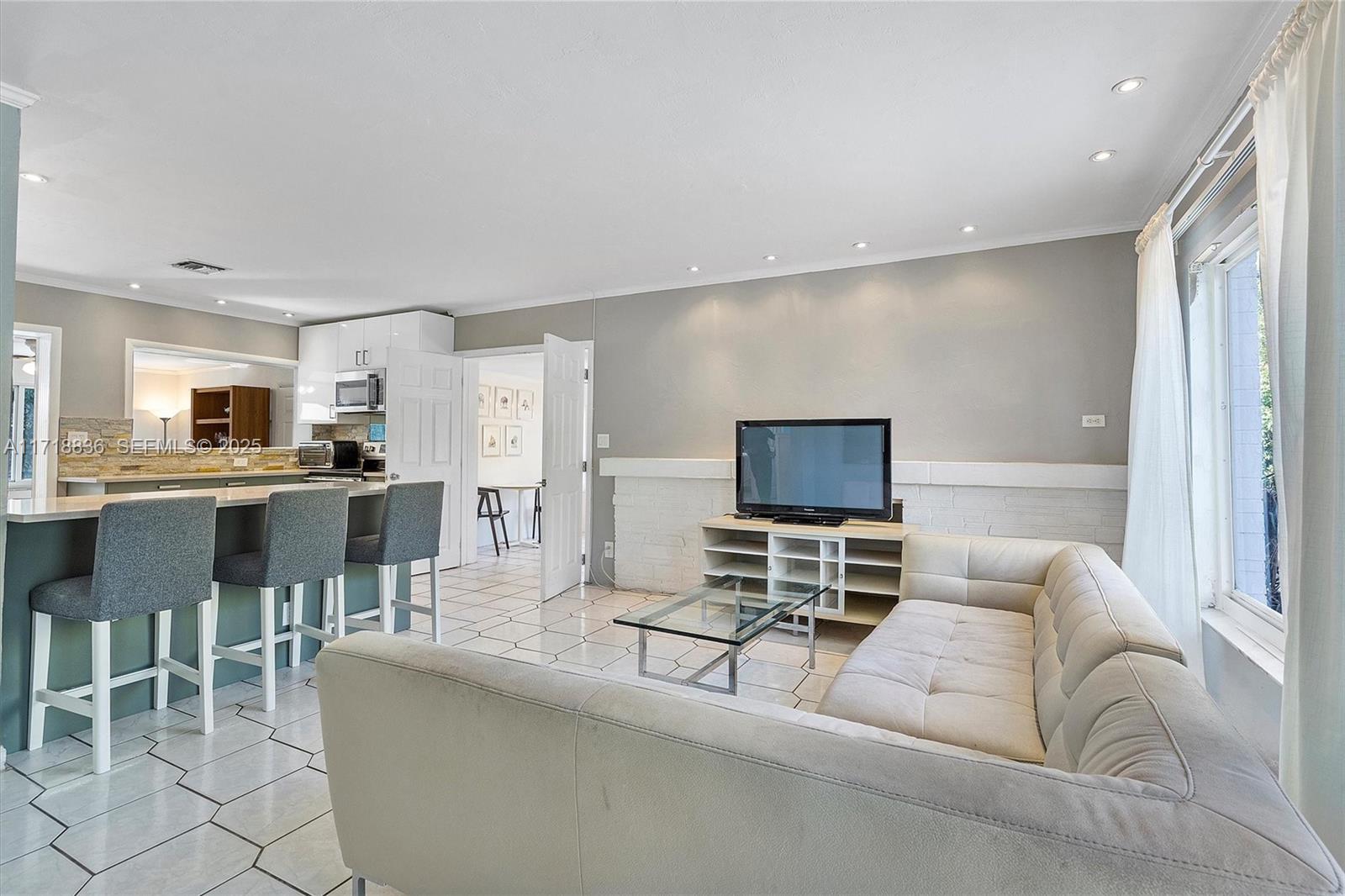 314 SW 23rd Street
