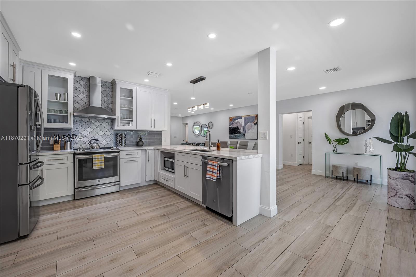 1785 NE 15th Street