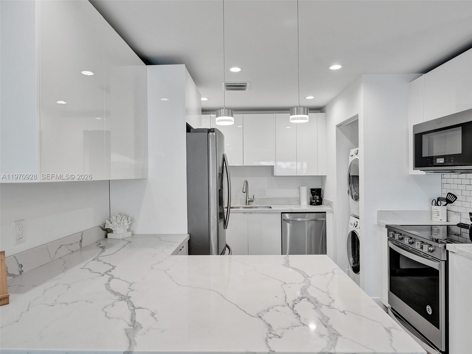 417 SW 15th Street