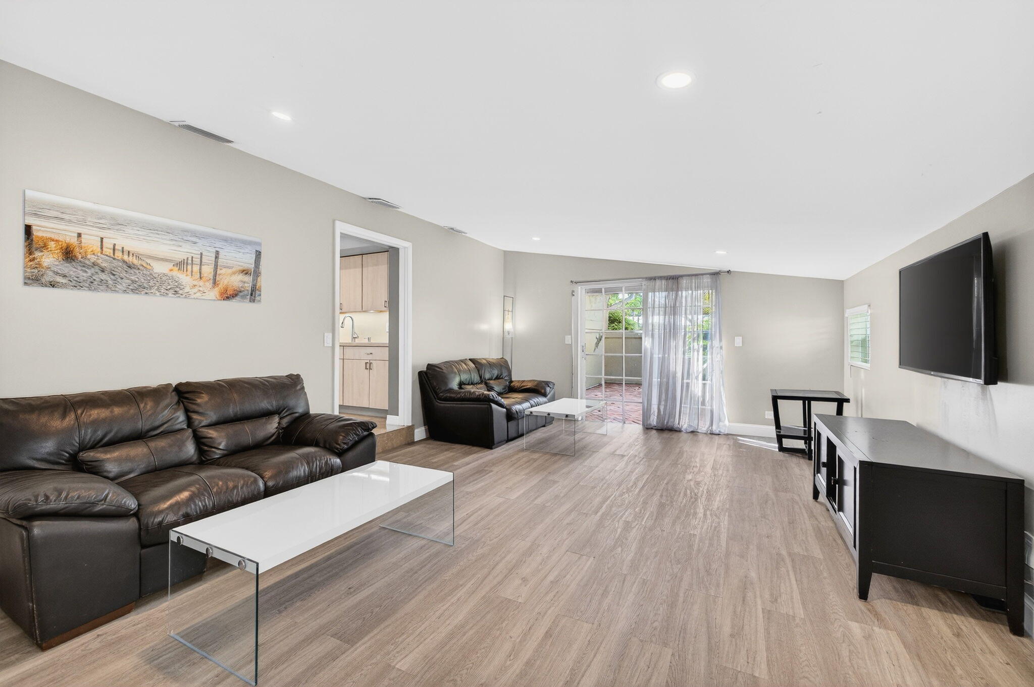 2091 NE 54th Court