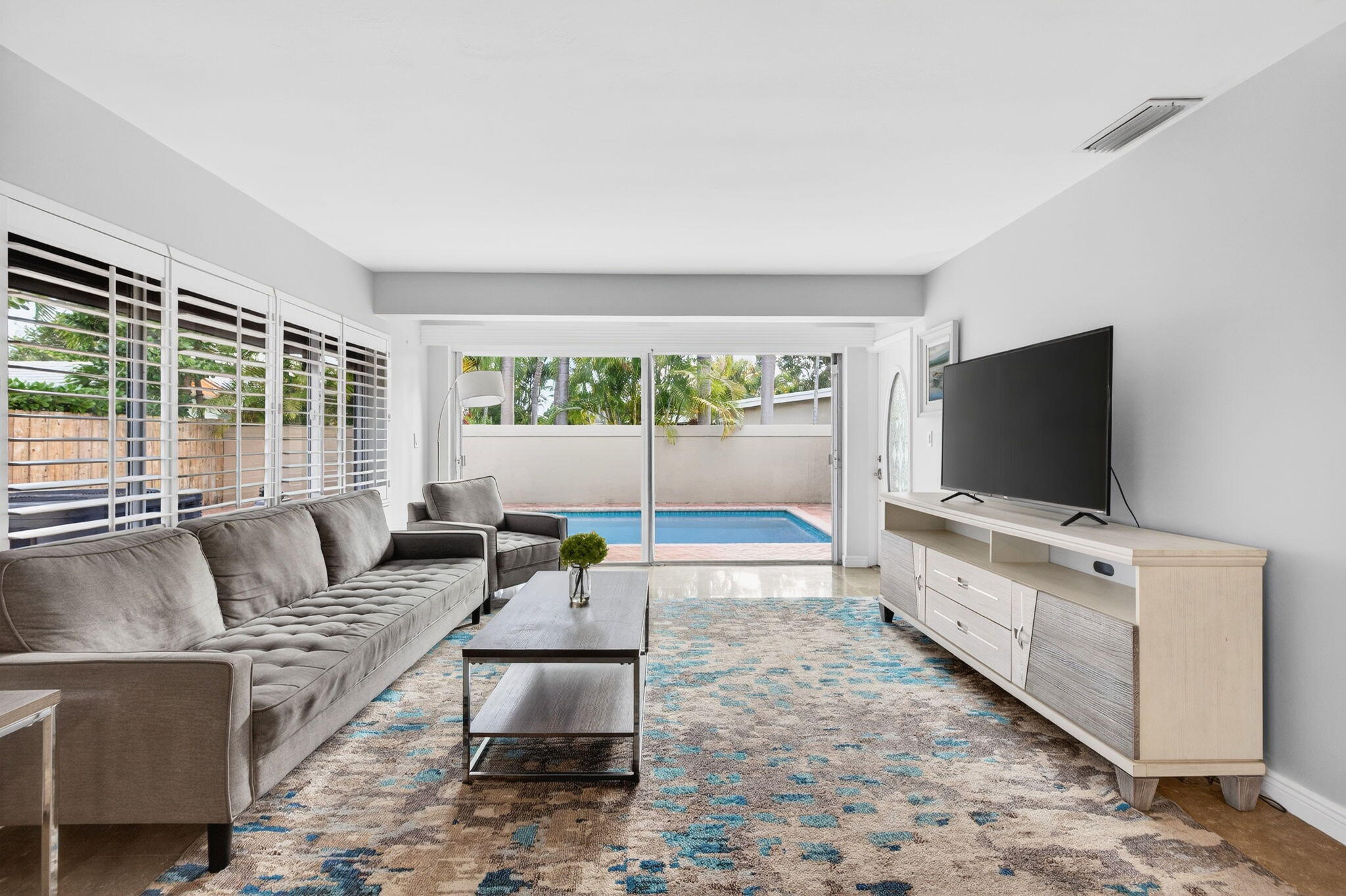 2091 NE 54th Court