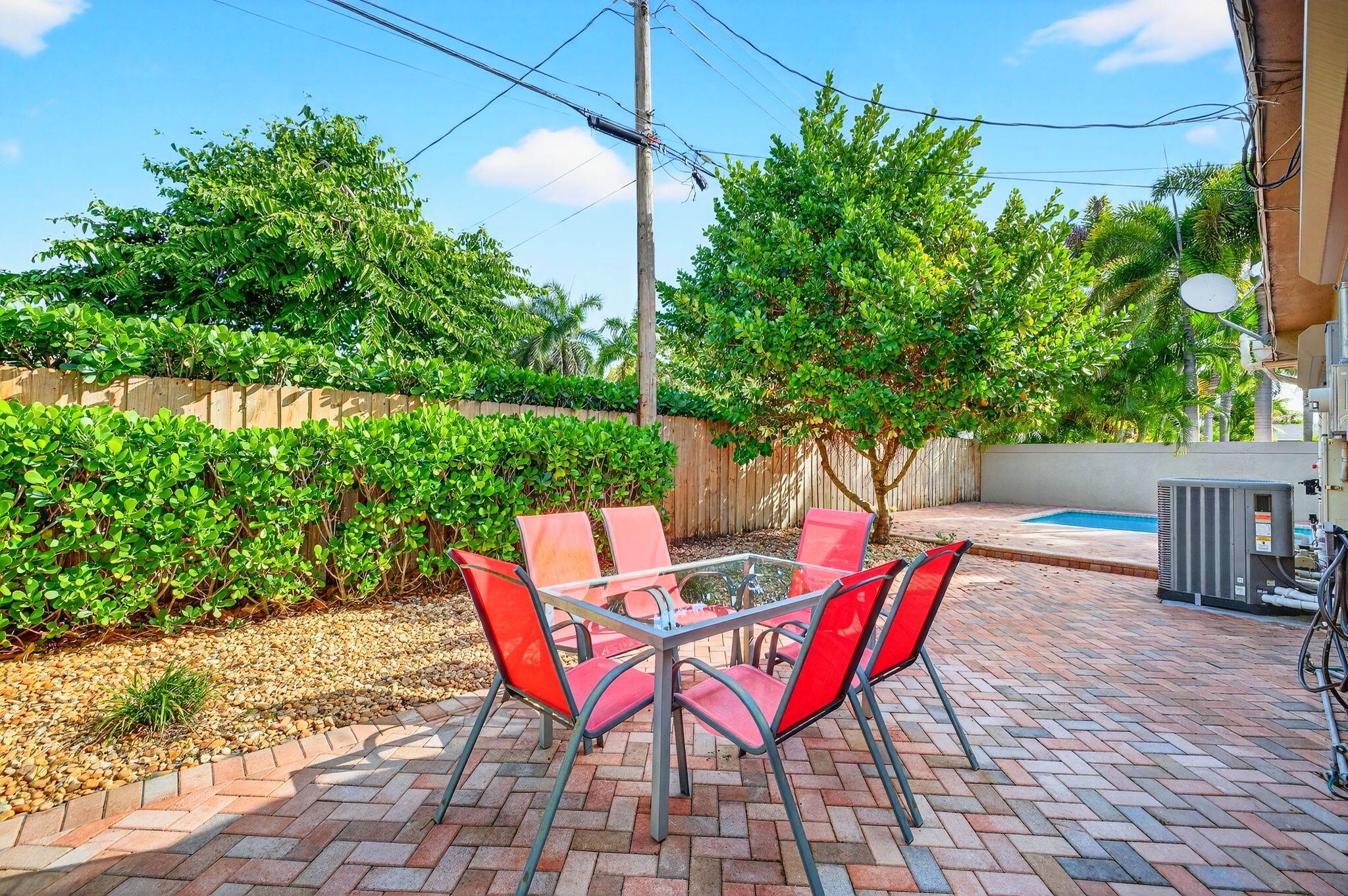 2091 NE 54th Court
