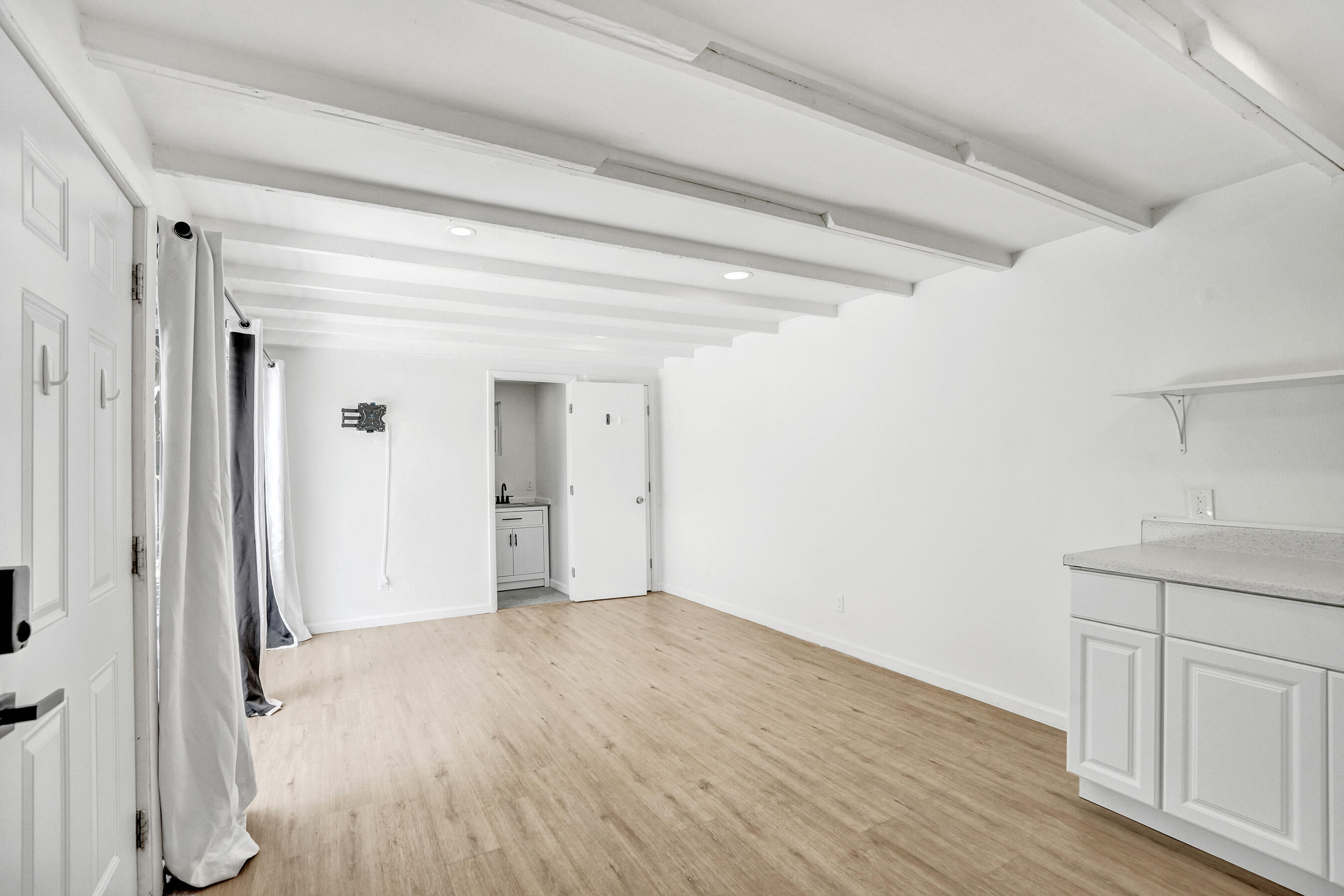 711 SW 17th Street 2