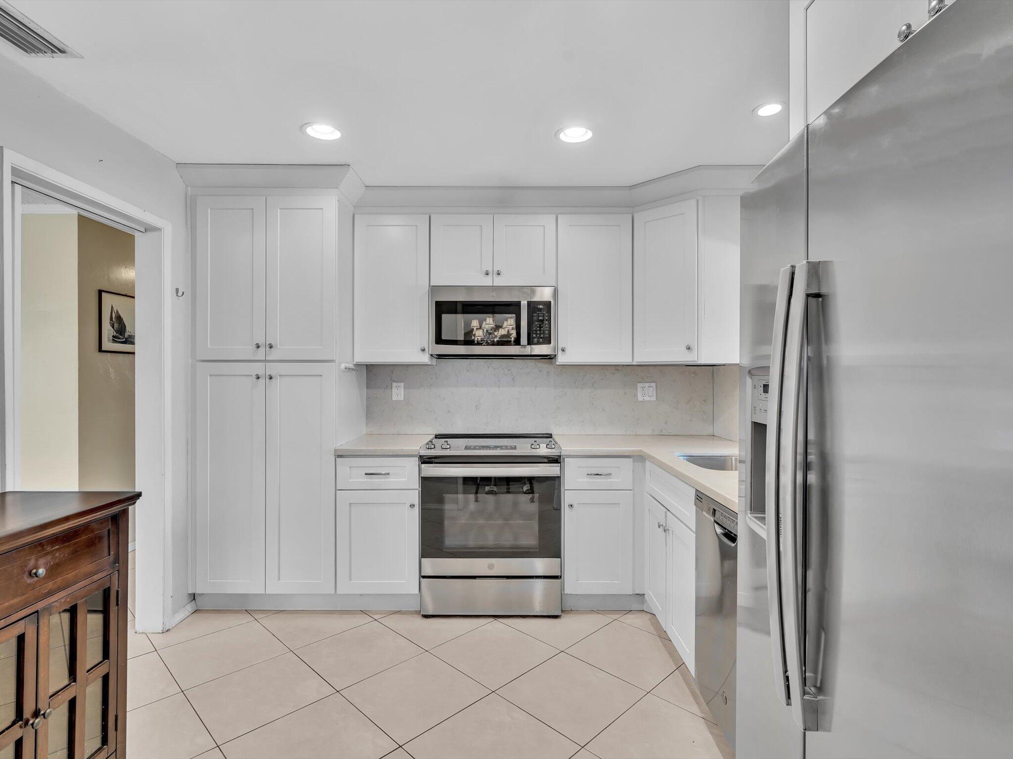 641 SE 11th Street