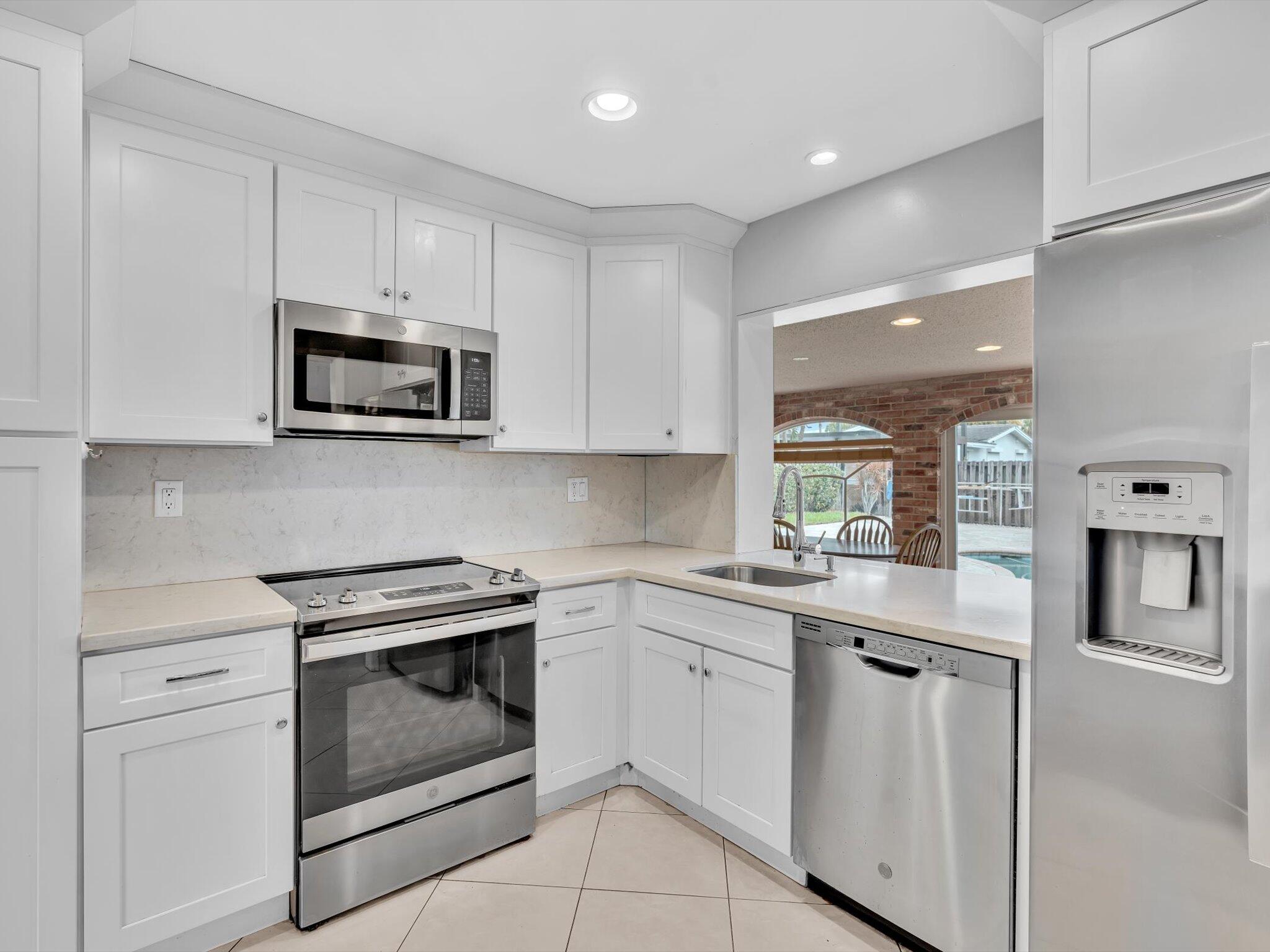 641 SE 11th Street