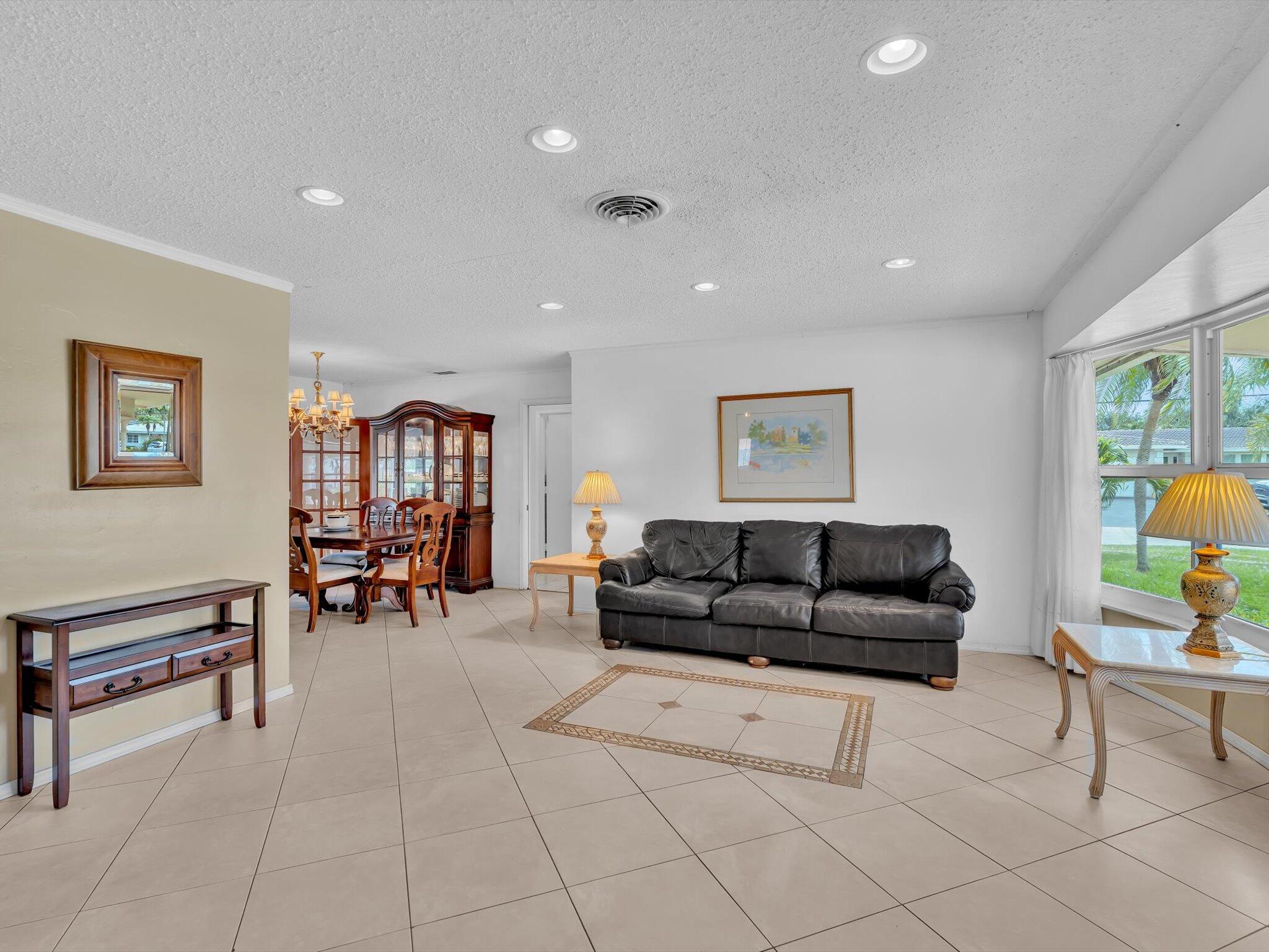 641 SE 11th Street