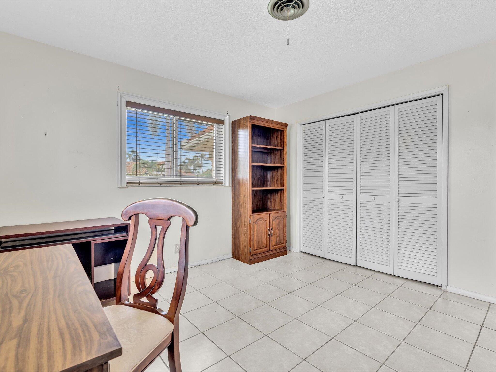 641 SE 11th Street