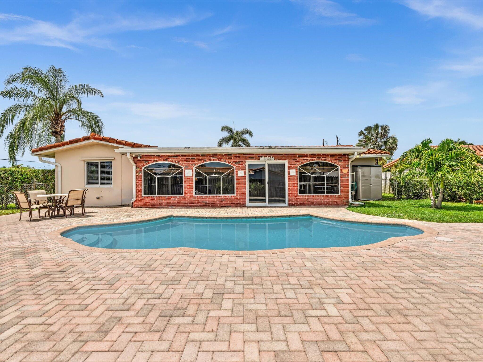 641 SE 11th Street